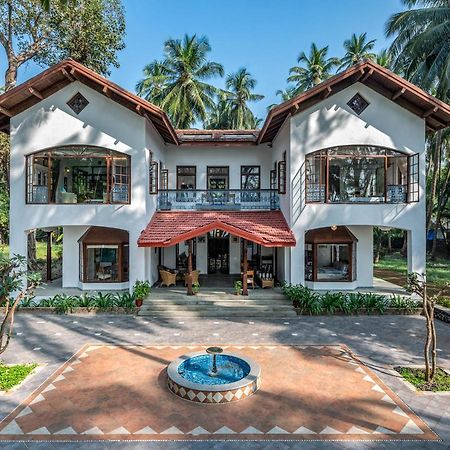 Saffronstays Thalassea, Alibaug - Picturesque Sea-Facing Villa With Colonial Decor Alībāg Exterior foto